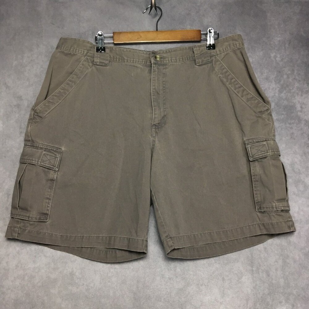 Columbia Mens Cargo Shorts size 38 Warm Gray Cotton Twill Pockets Travel Utility
